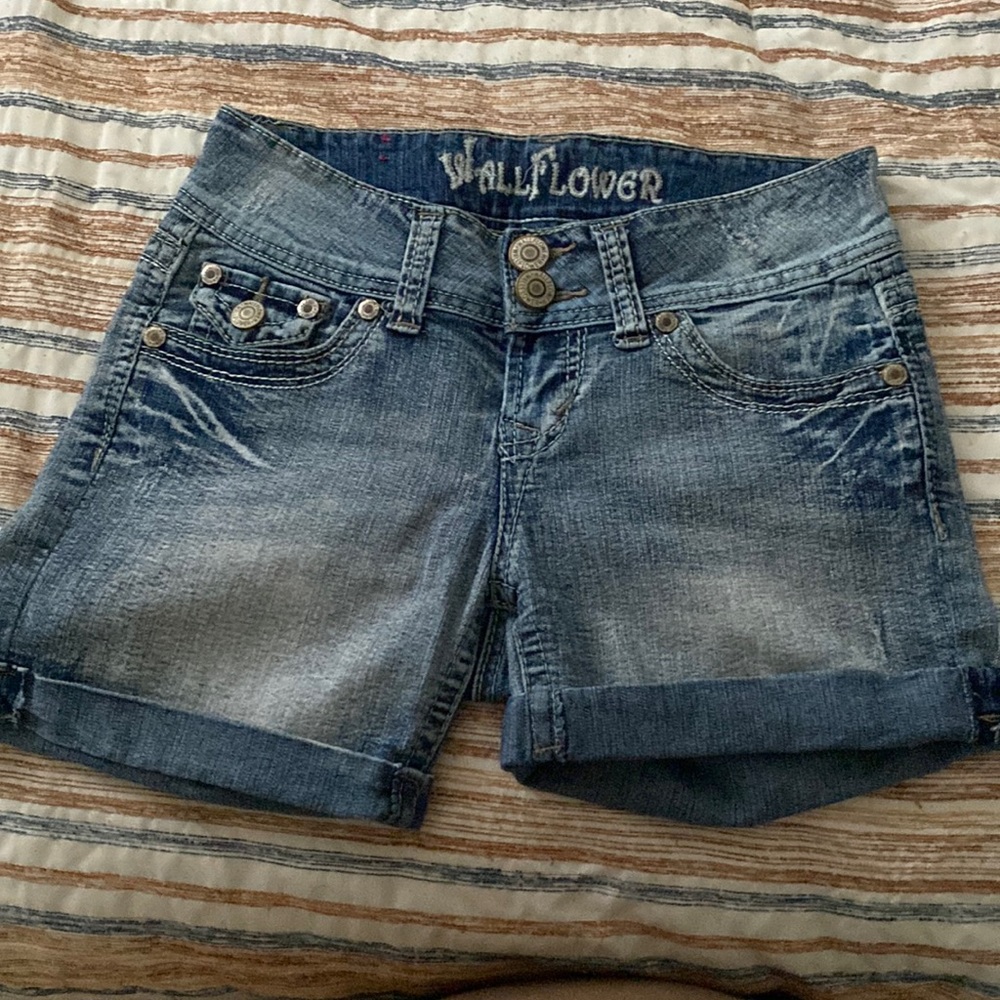 Denim jean shorts